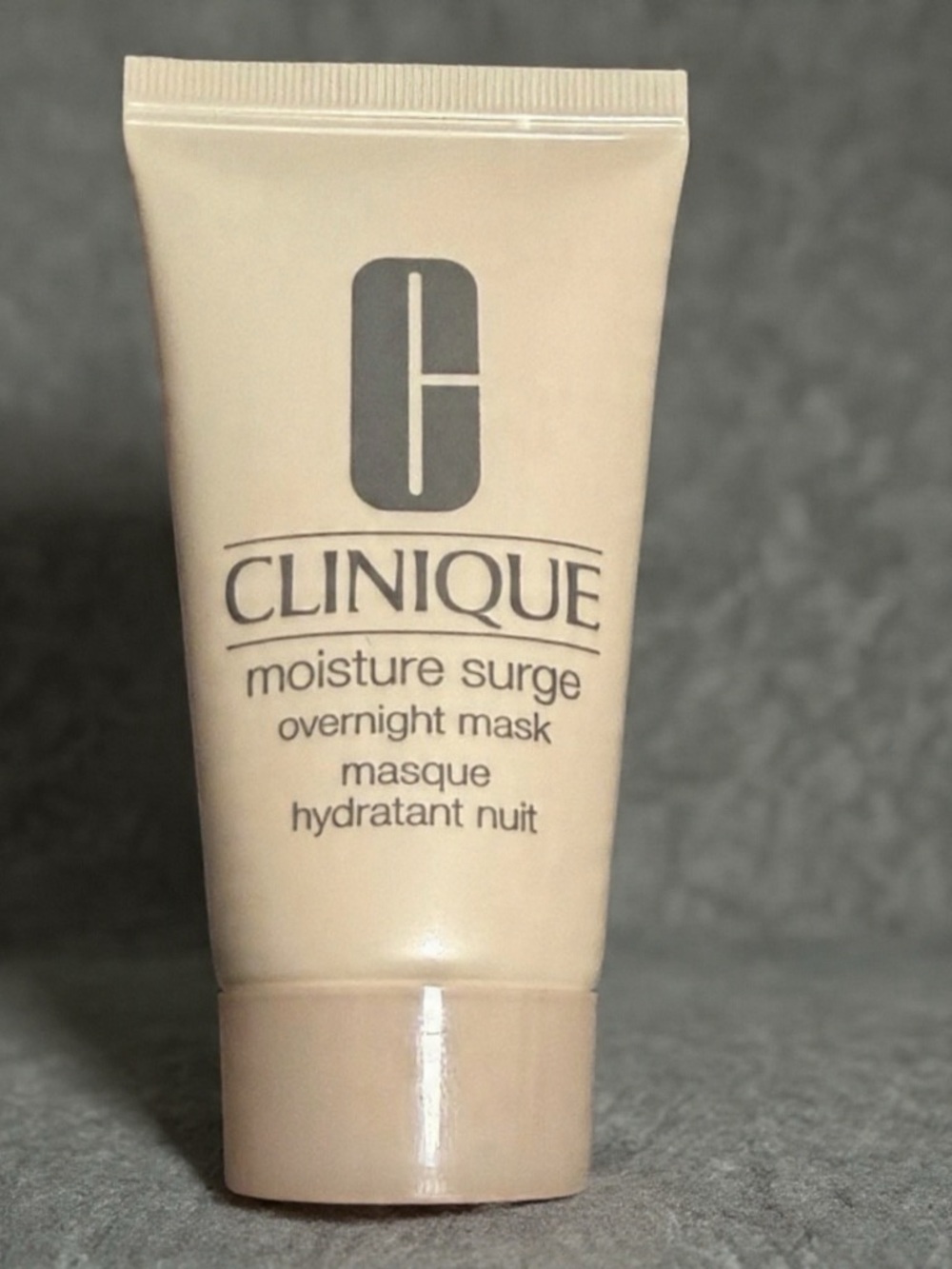 Clinique Moisture Surge Overnight Mask - 30 ML. Tube
